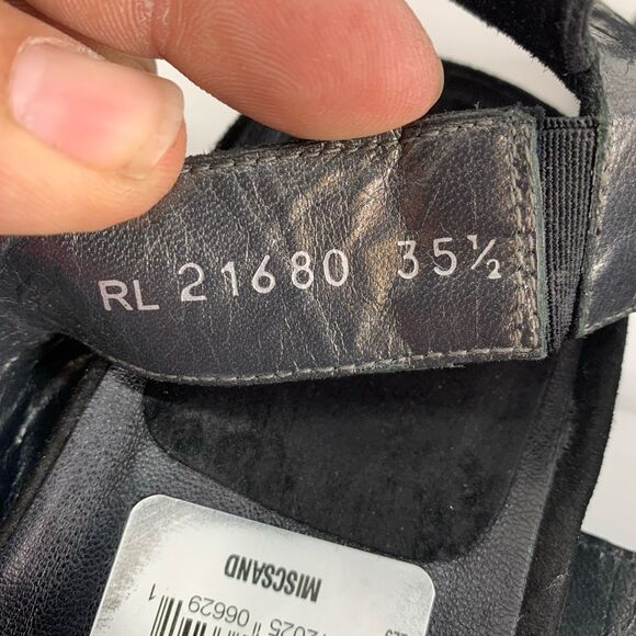 Stuart Weitzman Glosolstice Crystal-Embellished Suede‎ Ankle-Wrap Sandal, Black - Picture 4 of 6